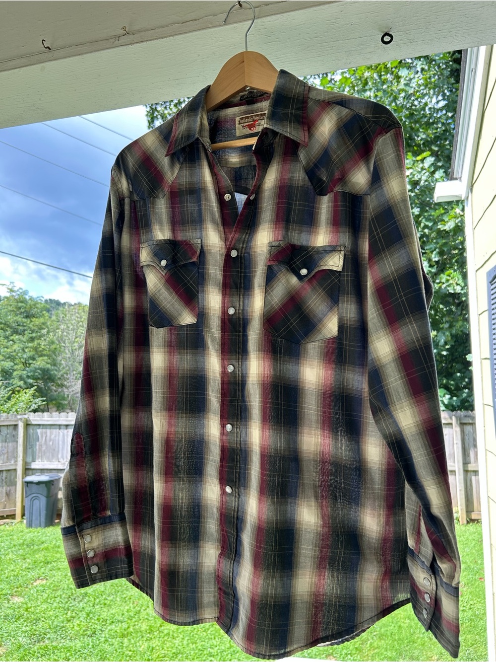 Youngbloods Large Men's Plaid Casual Button-Down Shirt - Burgundy, Navy & Cream